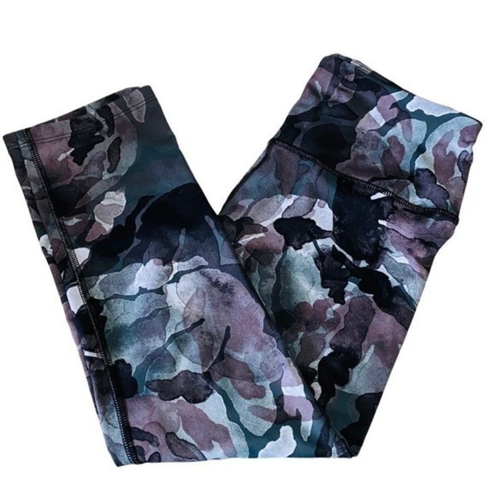 Apana,‎ Mid-Rise, Camo Yoga Pants Small